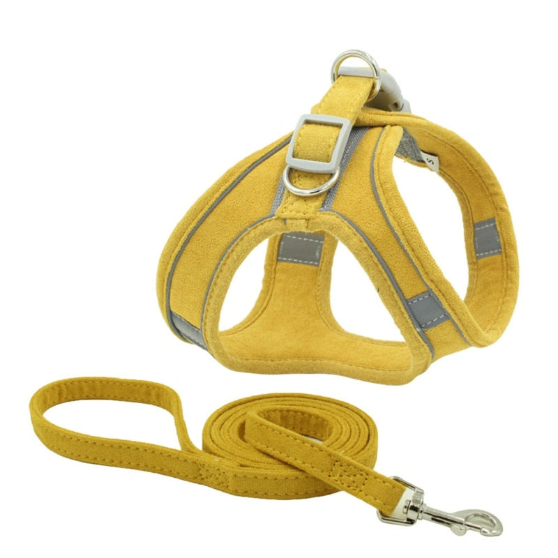 dog chest harness with reflective strip