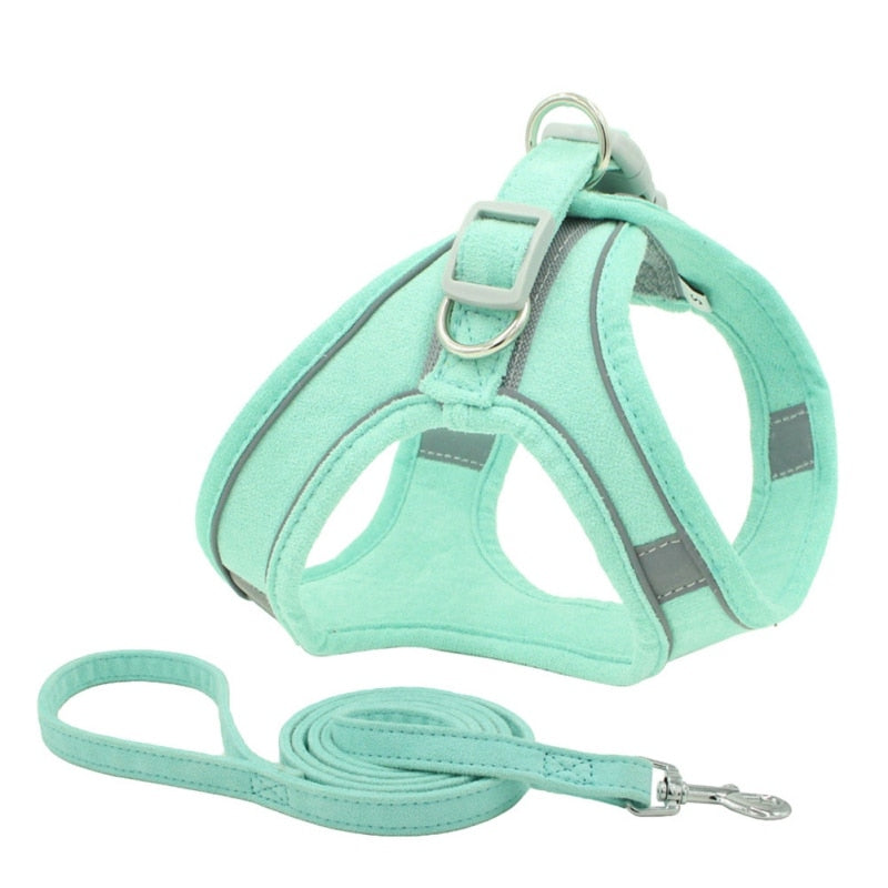 dog chest harness with reflective strip